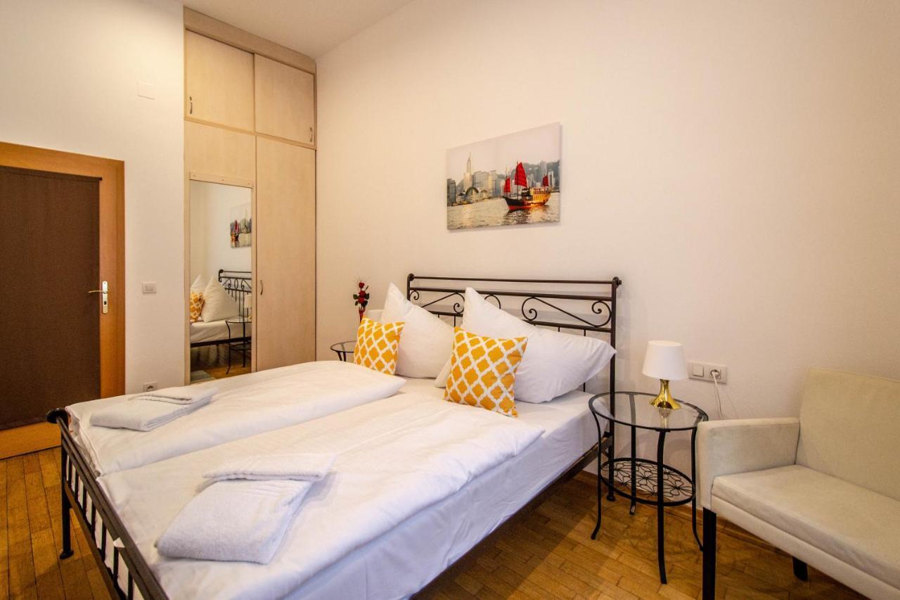 Vojtesska Apartment By Ruterra Praga Zewnętrze zdjęcie