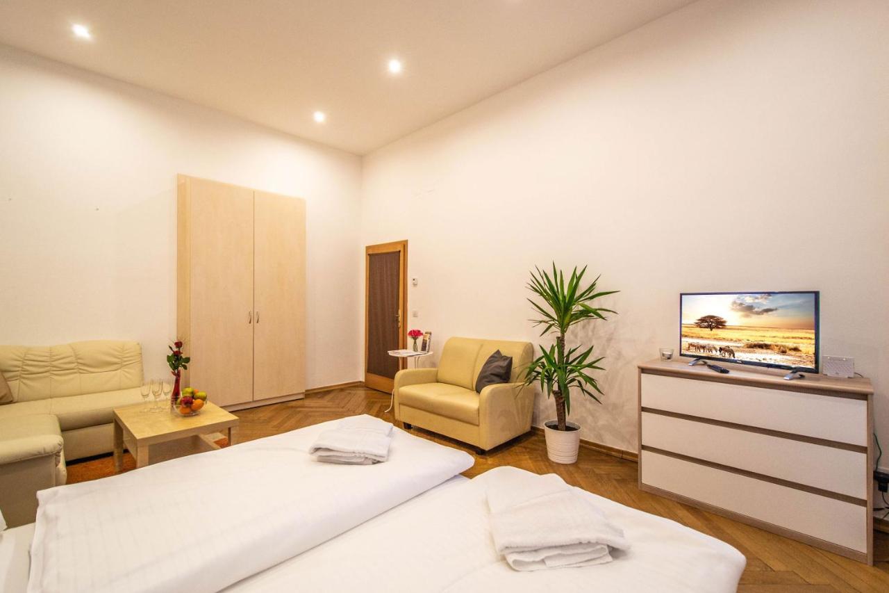 Vojtesska Apartment By Ruterra Praga Zewnętrze zdjęcie